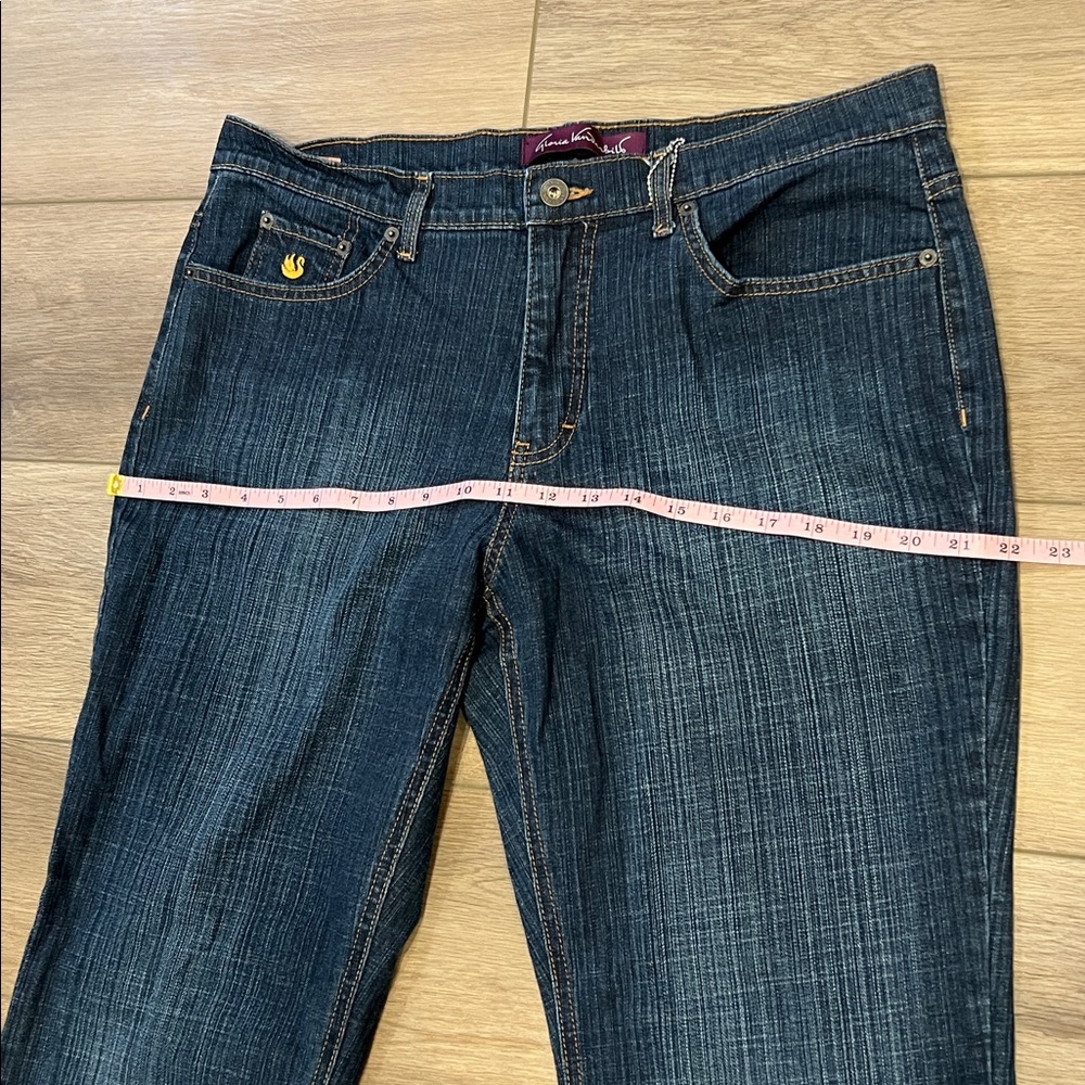 Gloria Vanderbilt Size 16 Missy Short Dark Indigo Jeans - Picture 9 of 13